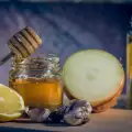 Мед и лук - ударна комбинация срещу настинки