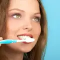 Честото миене уврежда зъбите