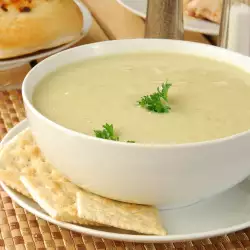Крем супа с гулия и пащърнак