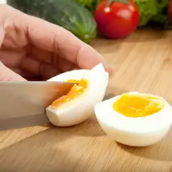 Мариновани яйца с чай
