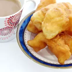Мекици със сода и кисело мляко по годечки