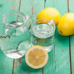 За възпалени слюнчени жлези - вода с лимон