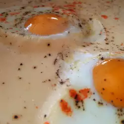Печени яйца на очи на фурна