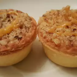 Малки орехови тартове
