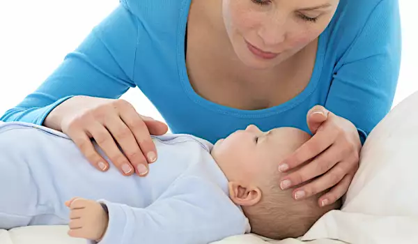 Запушен нос при бебето