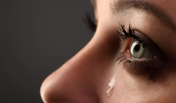 Лечение и превенция на постоянно сълзене на очите