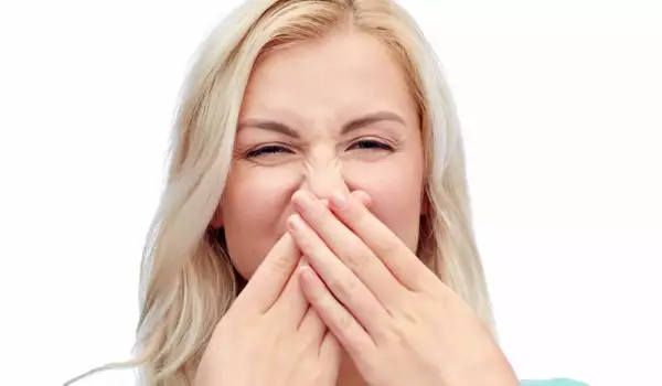Лош дъх