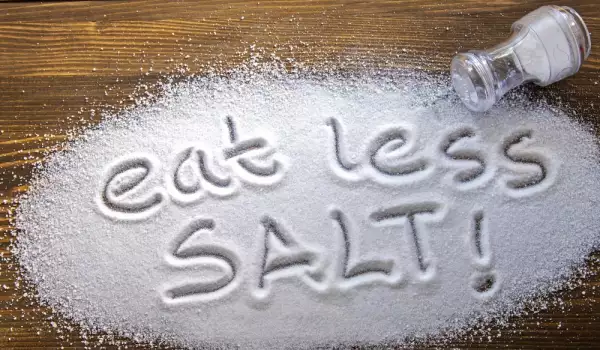 спирането на солта намалява кръвното налягане