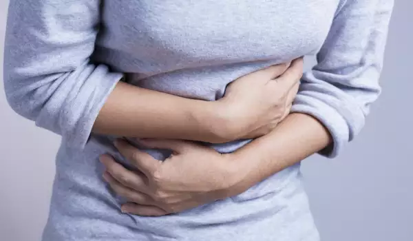Причини за болки в корема, които можете да объркате за менструални