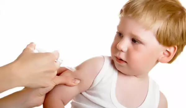 Какви са рисковете от ваксините?