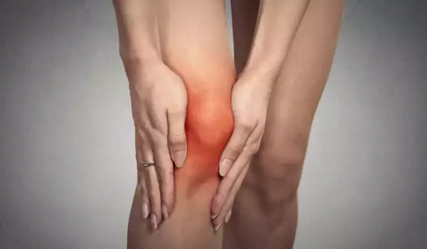 болки във вътрешността на коляното